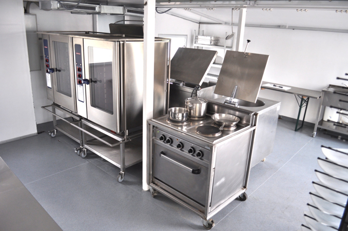 Küchencontainer: Beispielausstattung "Warme Küche"