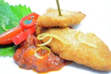 haehnchenschnitzel-tomatensalsa