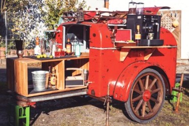 oldtimer-feuerwehranhaenger-bar