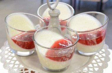 panna-cotta-himbeersauce5