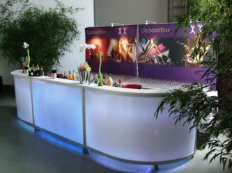 white-lounge-bar3